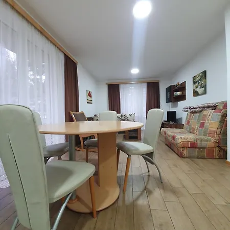 Milutinovic 아파트호텔